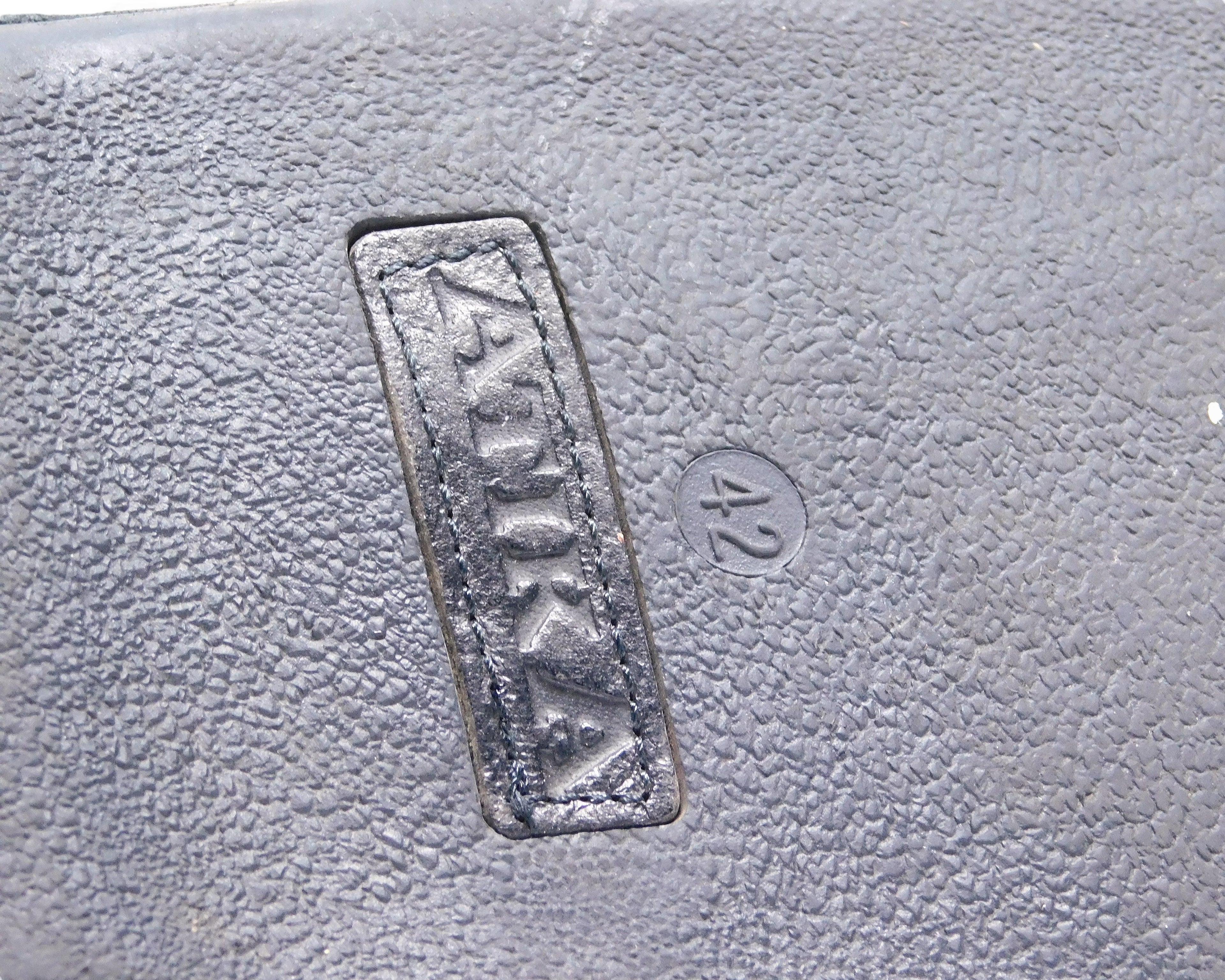 Atika suede leather slippers